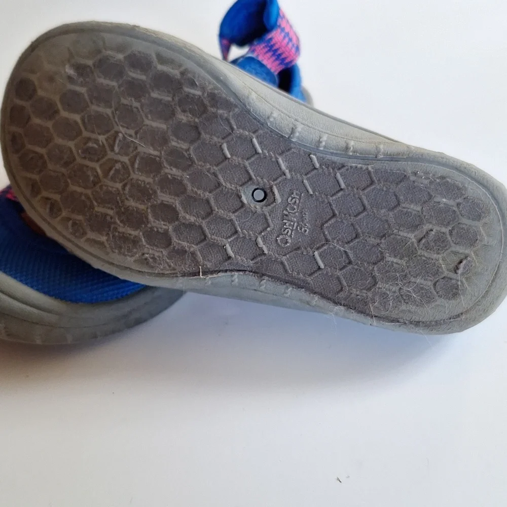 Oshkosh Strappy Slip-On Toddler Size 10